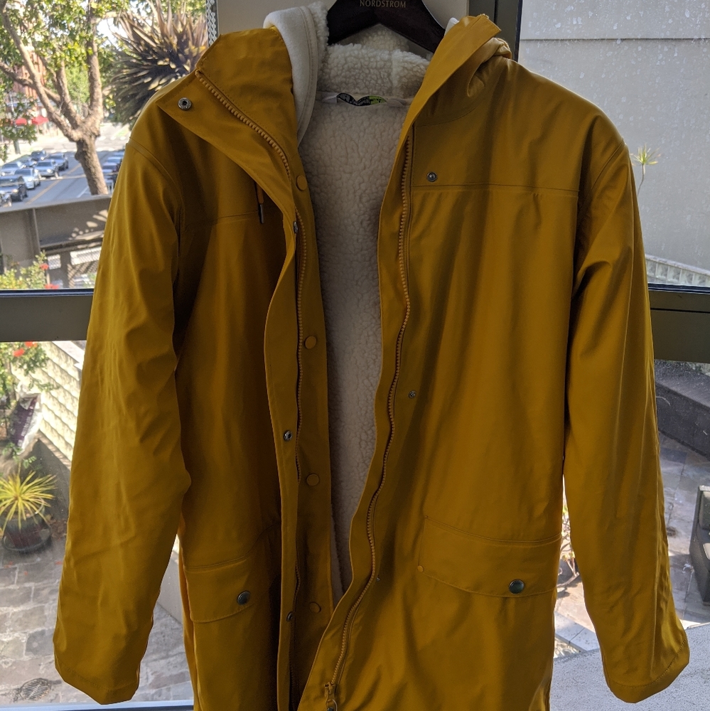 HH Helly Hanson Woman's Lined Raincoat L